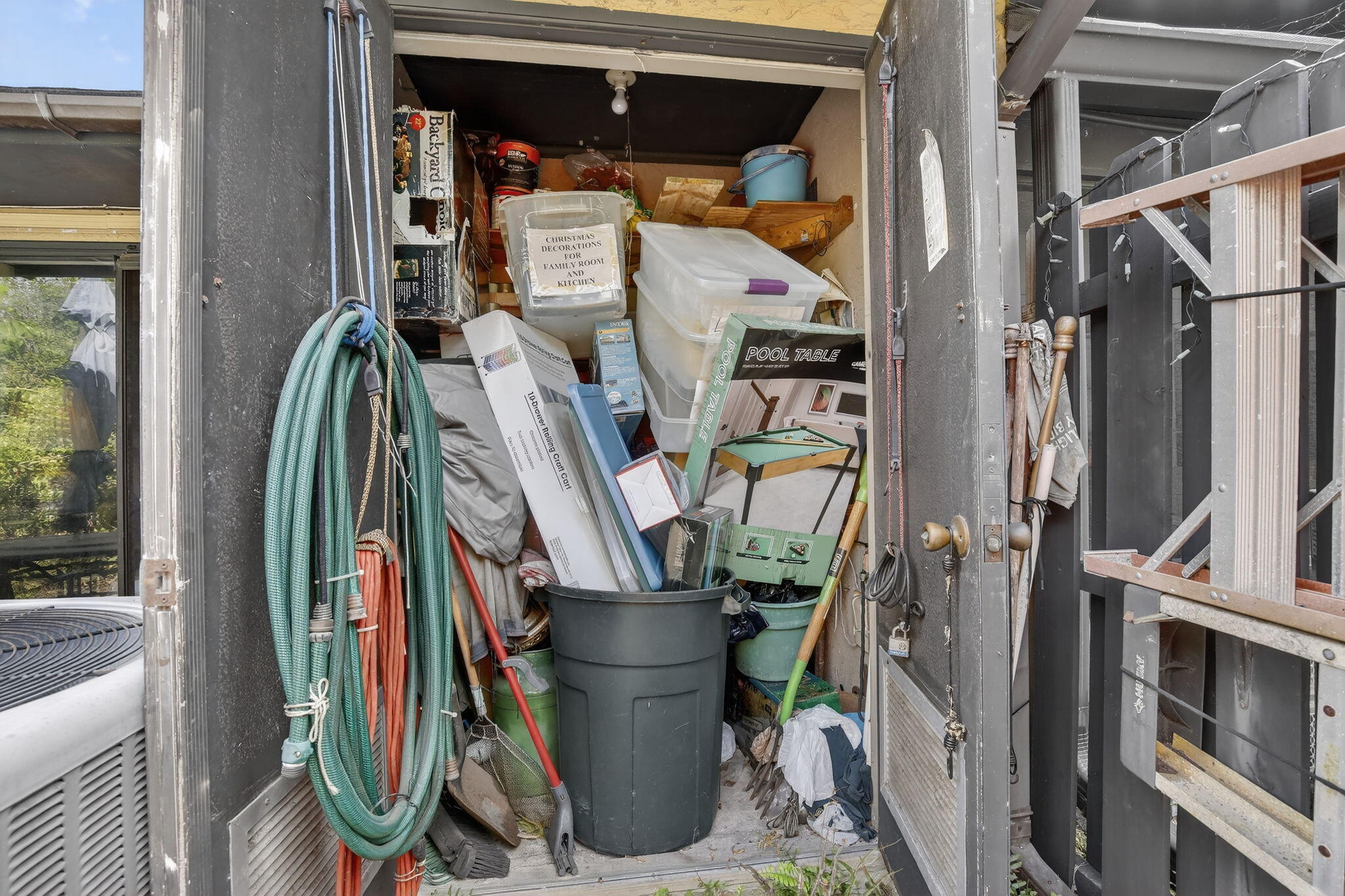 SPRINGTREE LAKES - Residential