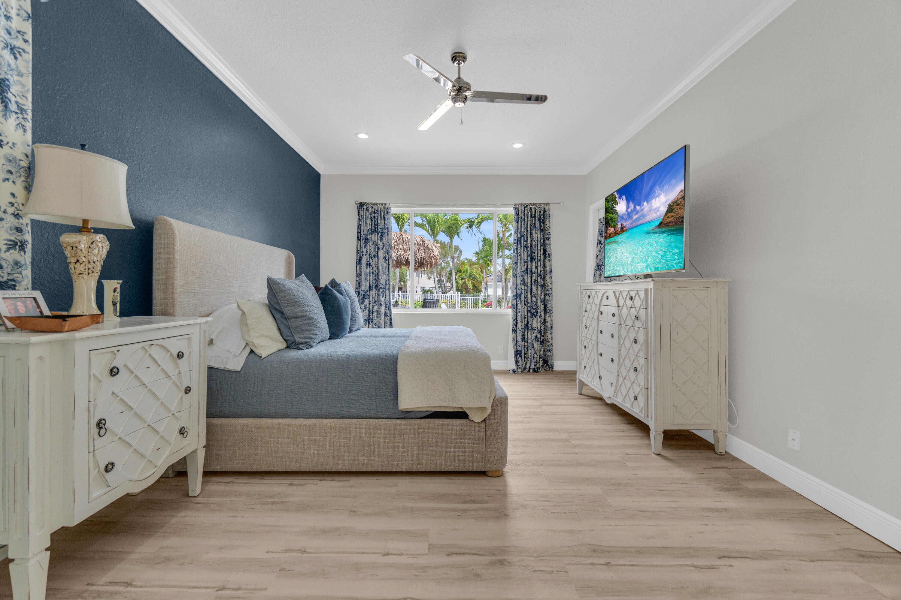 ISLES AT WELLINGTON 2 - Residential