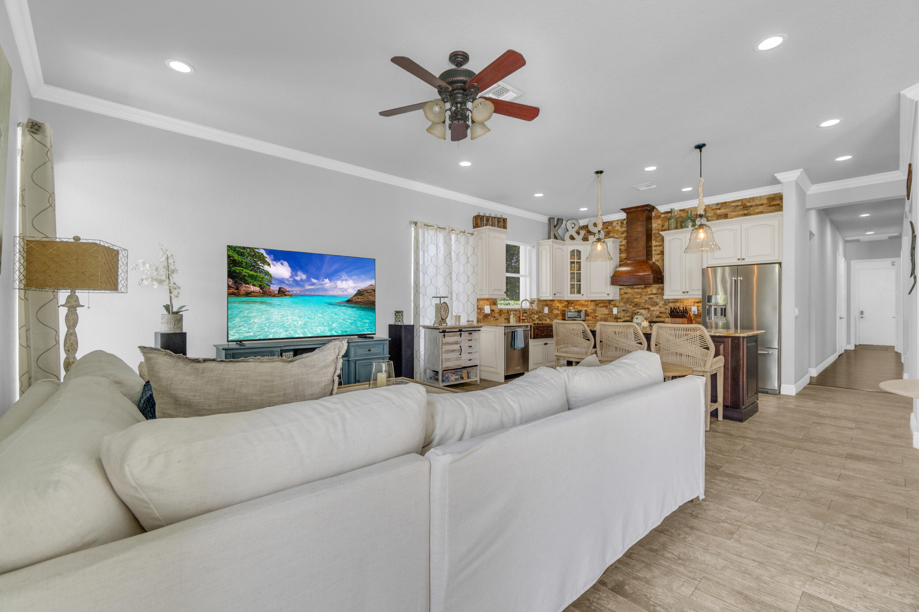 ISLES AT WELLINGTON 2 - Residential