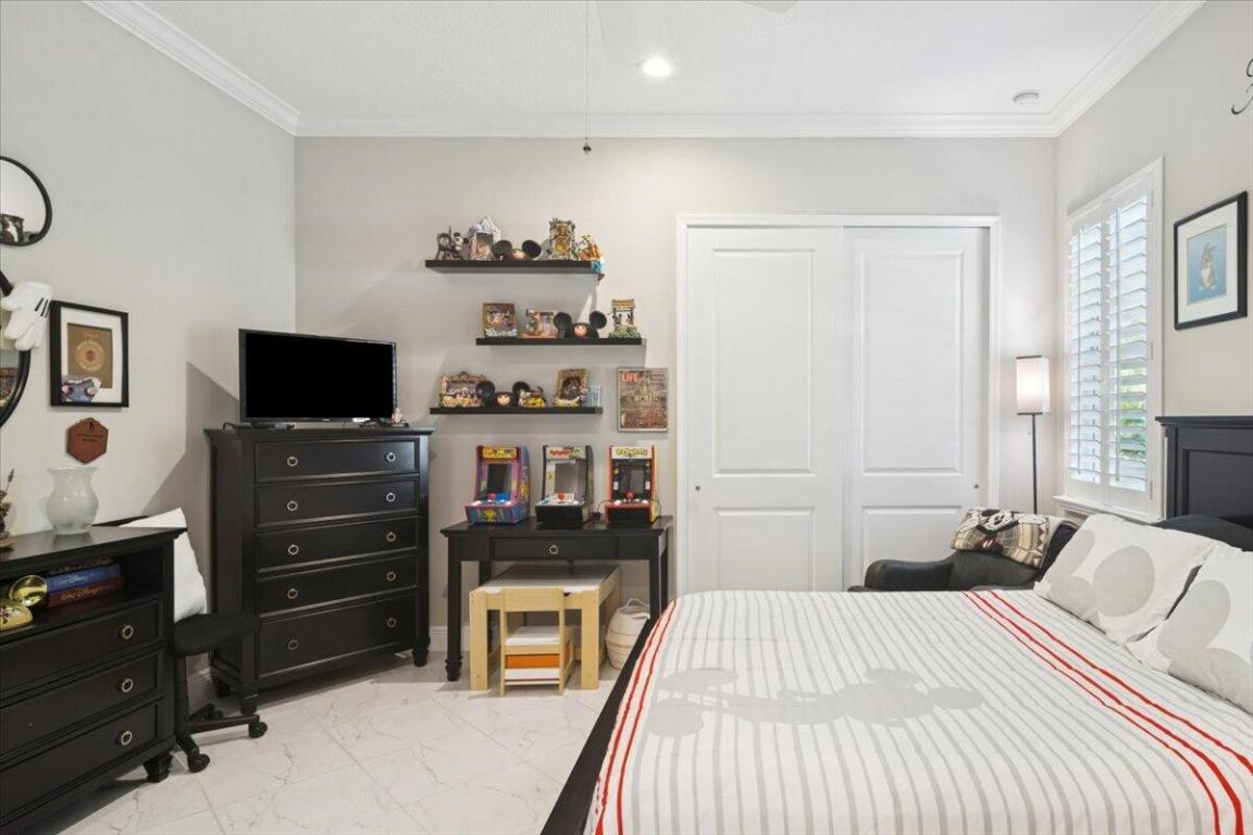 FAIRWAY LANDINGS - Residential