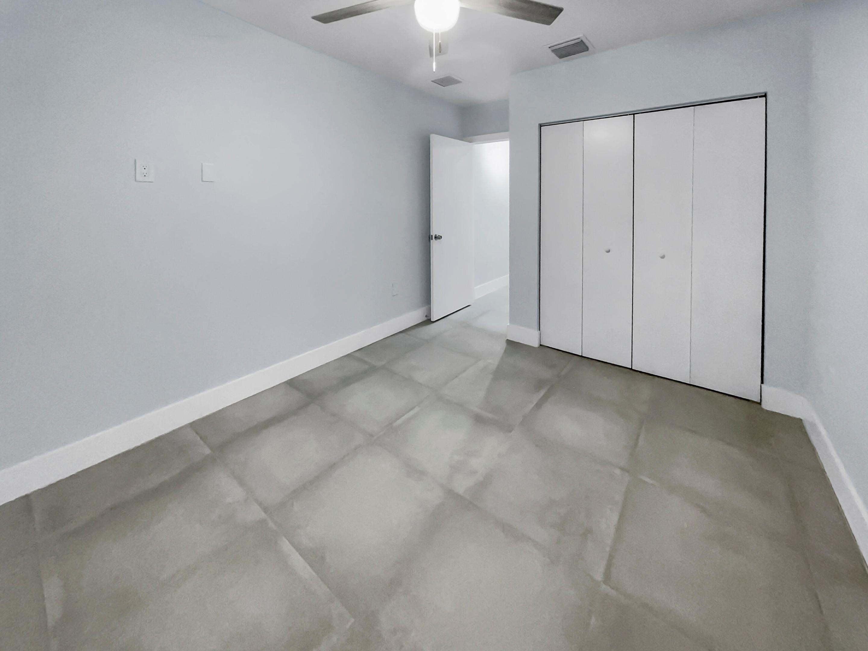 F A BARRETTS SUB OF W1/2 - Residential