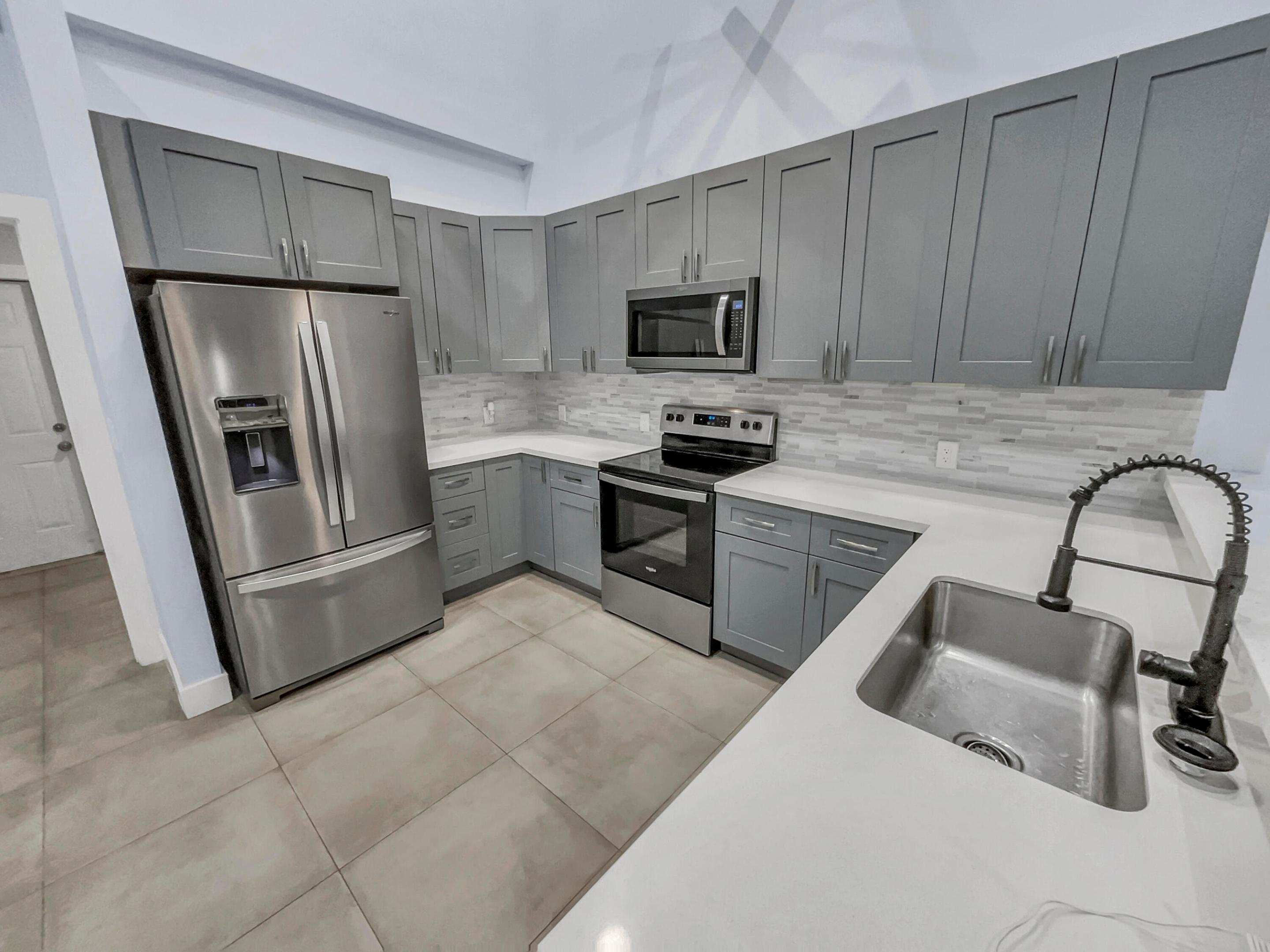 F A BARRETTS SUB OF W1/2 - Residential