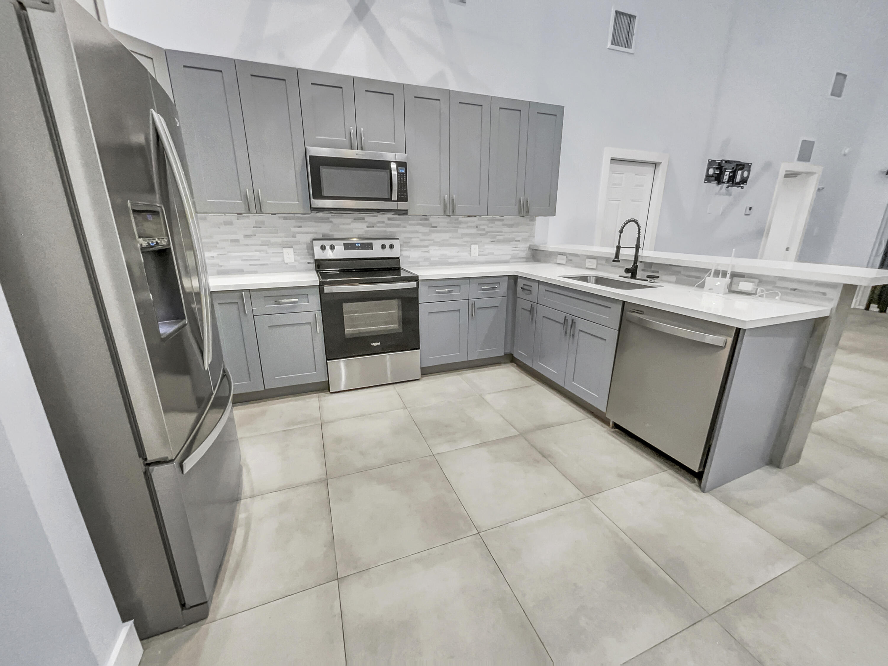 F A BARRETTS SUB OF W1/2 - Residential