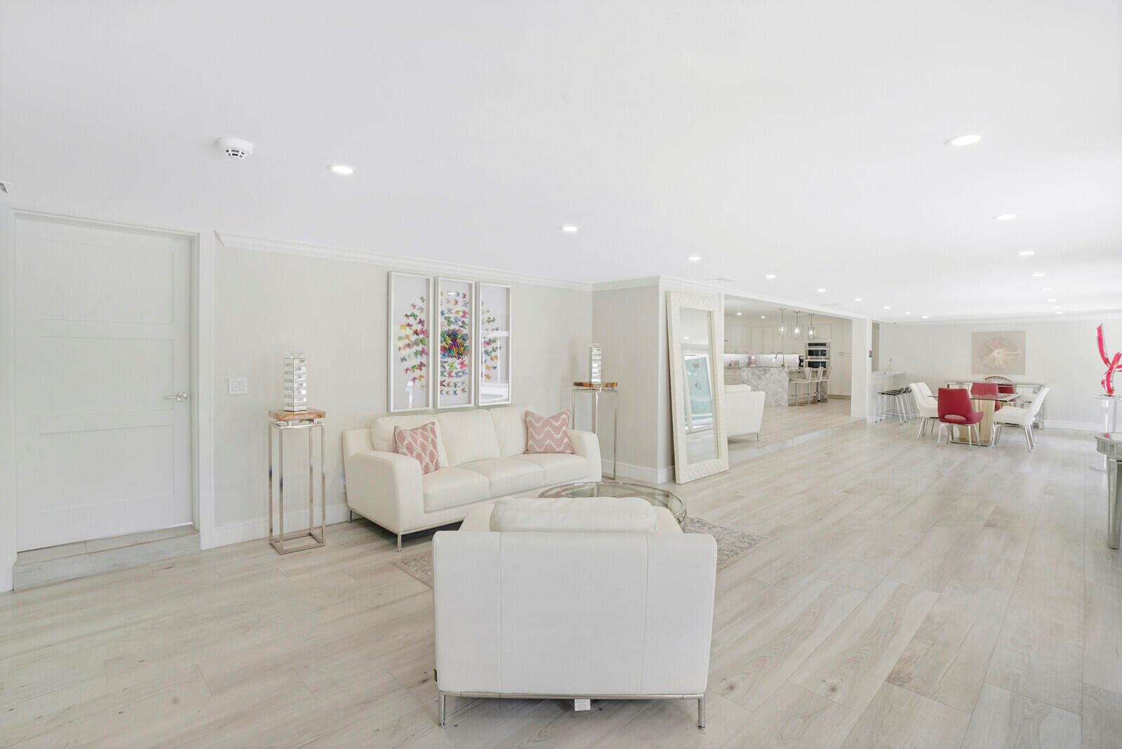 LAKE SHORE ESTATES/LAKE I - Residential