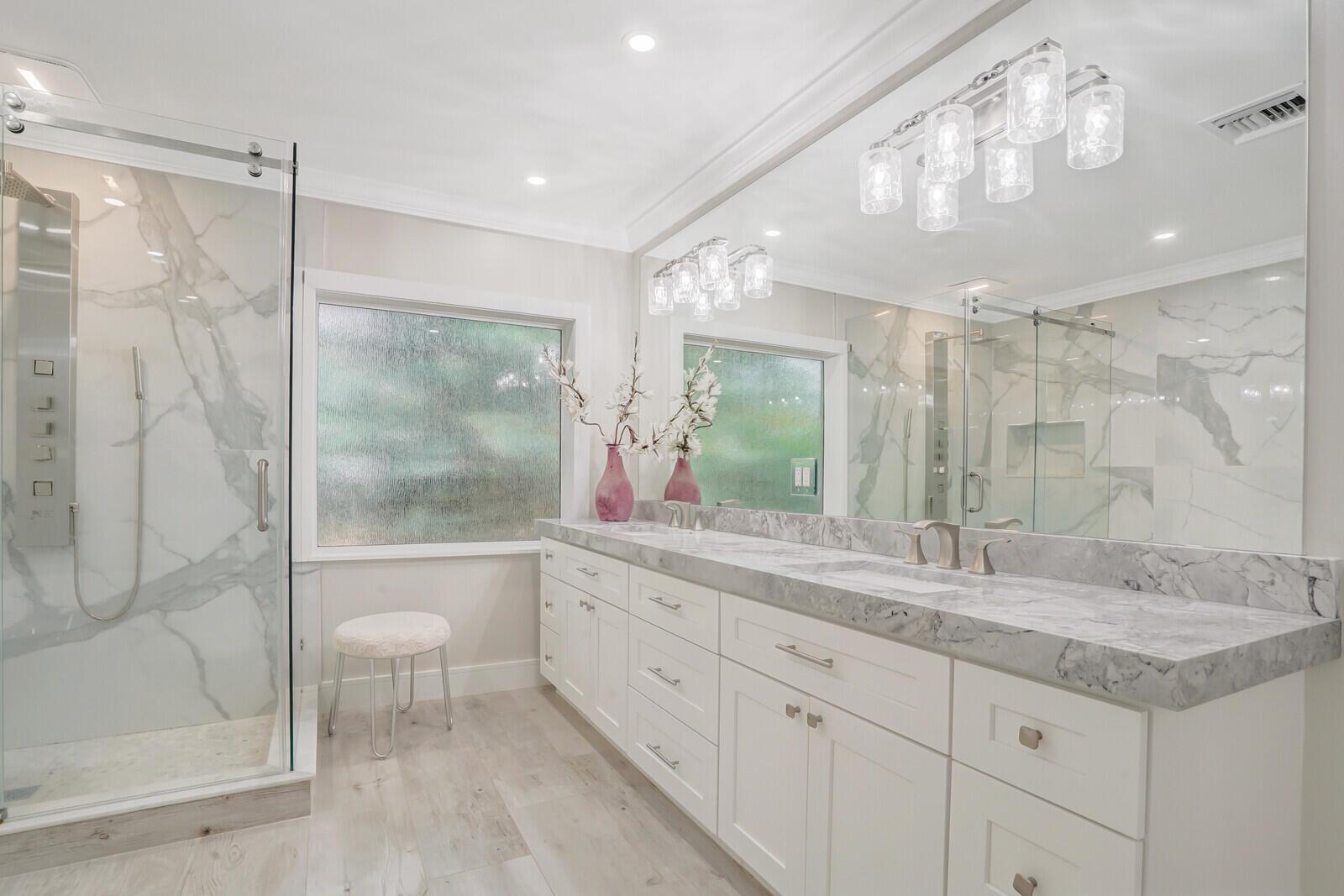 LAKE SHORE ESTATES/LAKE I - Residential