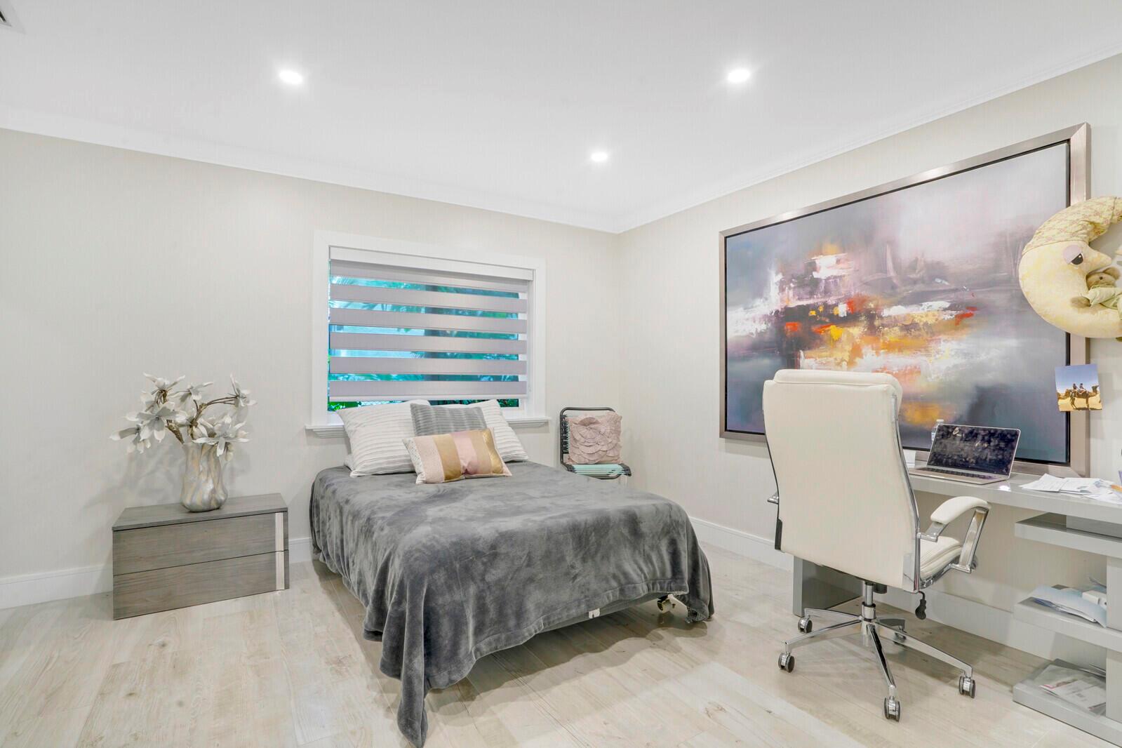 LAKE SHORE ESTATES/LAKE I - Residential