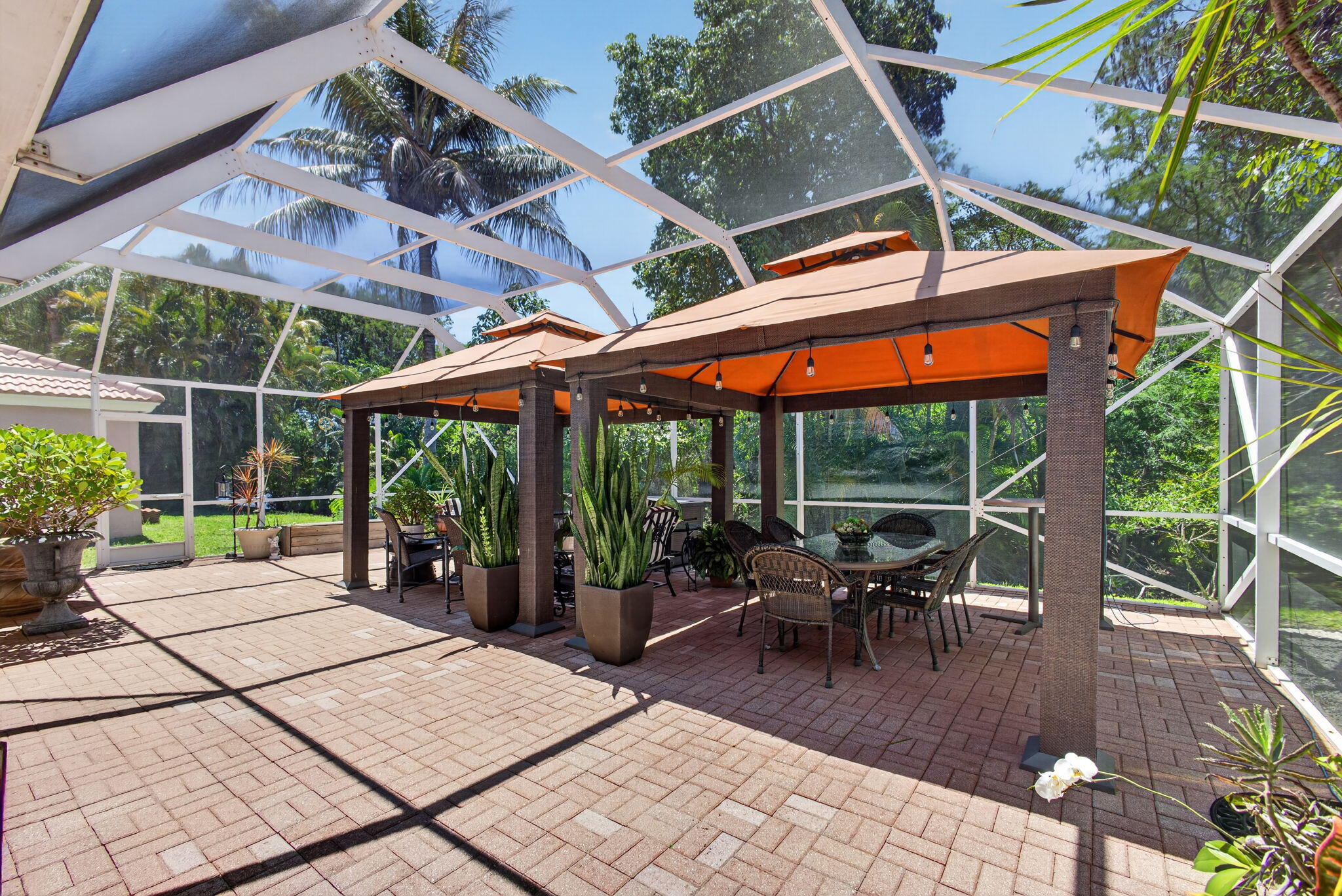 WOODBINE PAR E - Residential