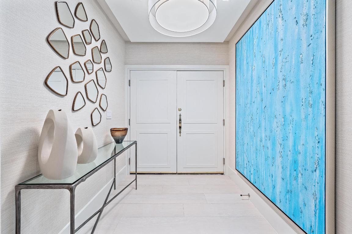 Via Delfino - Residential