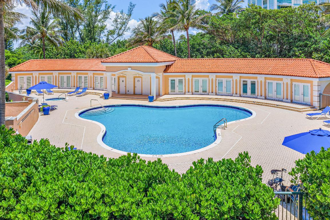 Via Delfino - Residential