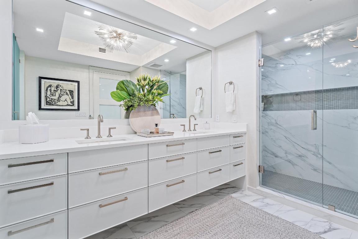 Via Delfino - Residential