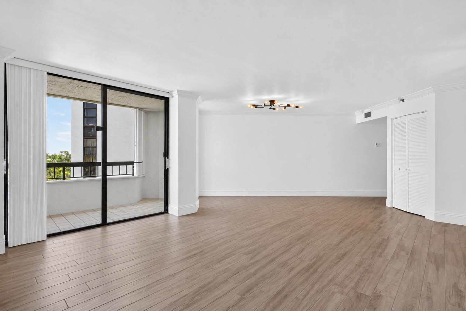 6372 La Costa Drive 501