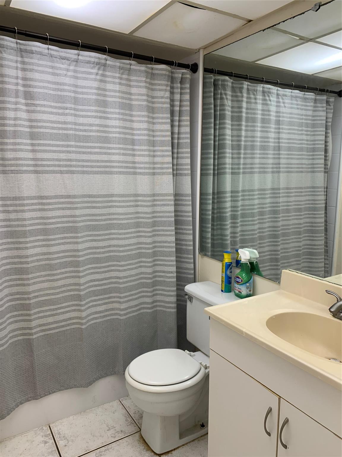 Leisure Beach Condo - Residential Lease