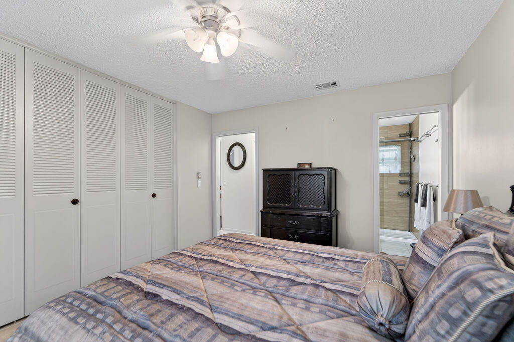 CRESTHAVEN - Residential