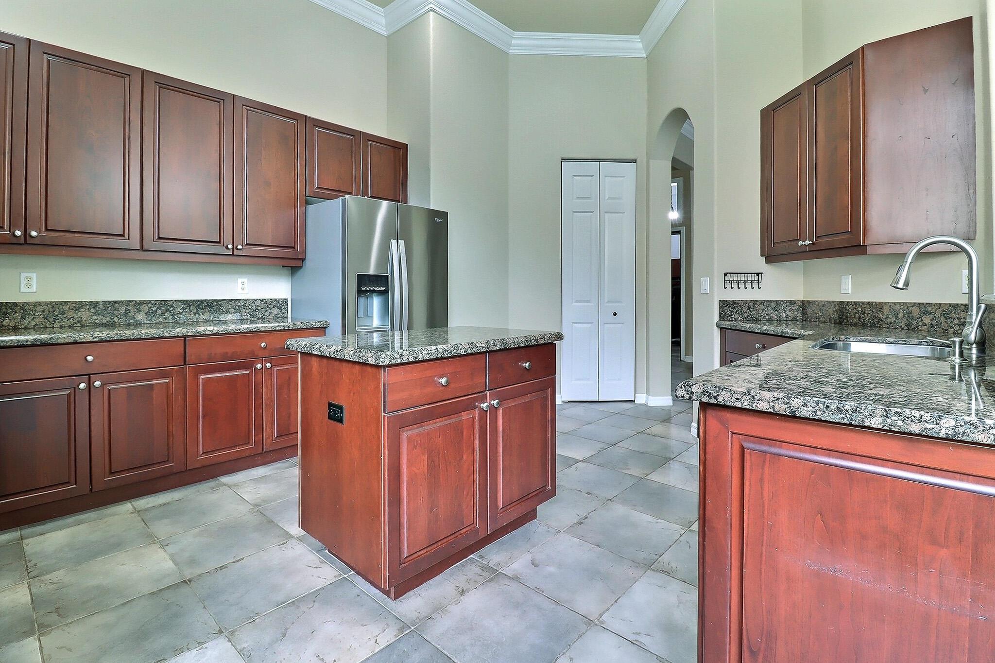 BLACK DIAMOND PH 1 - Residential Lease