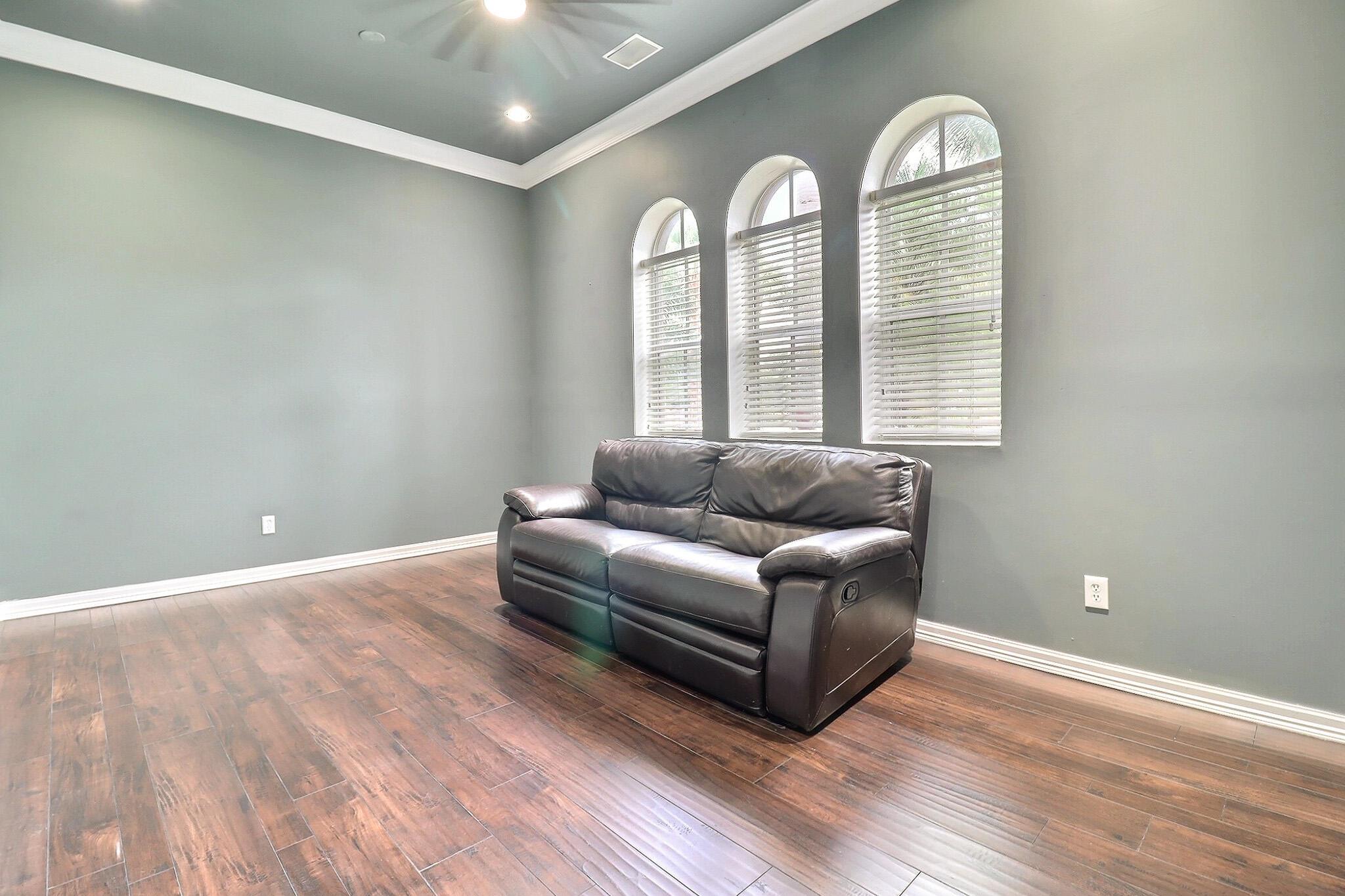 BLACK DIAMOND PH 1 - Residential Lease