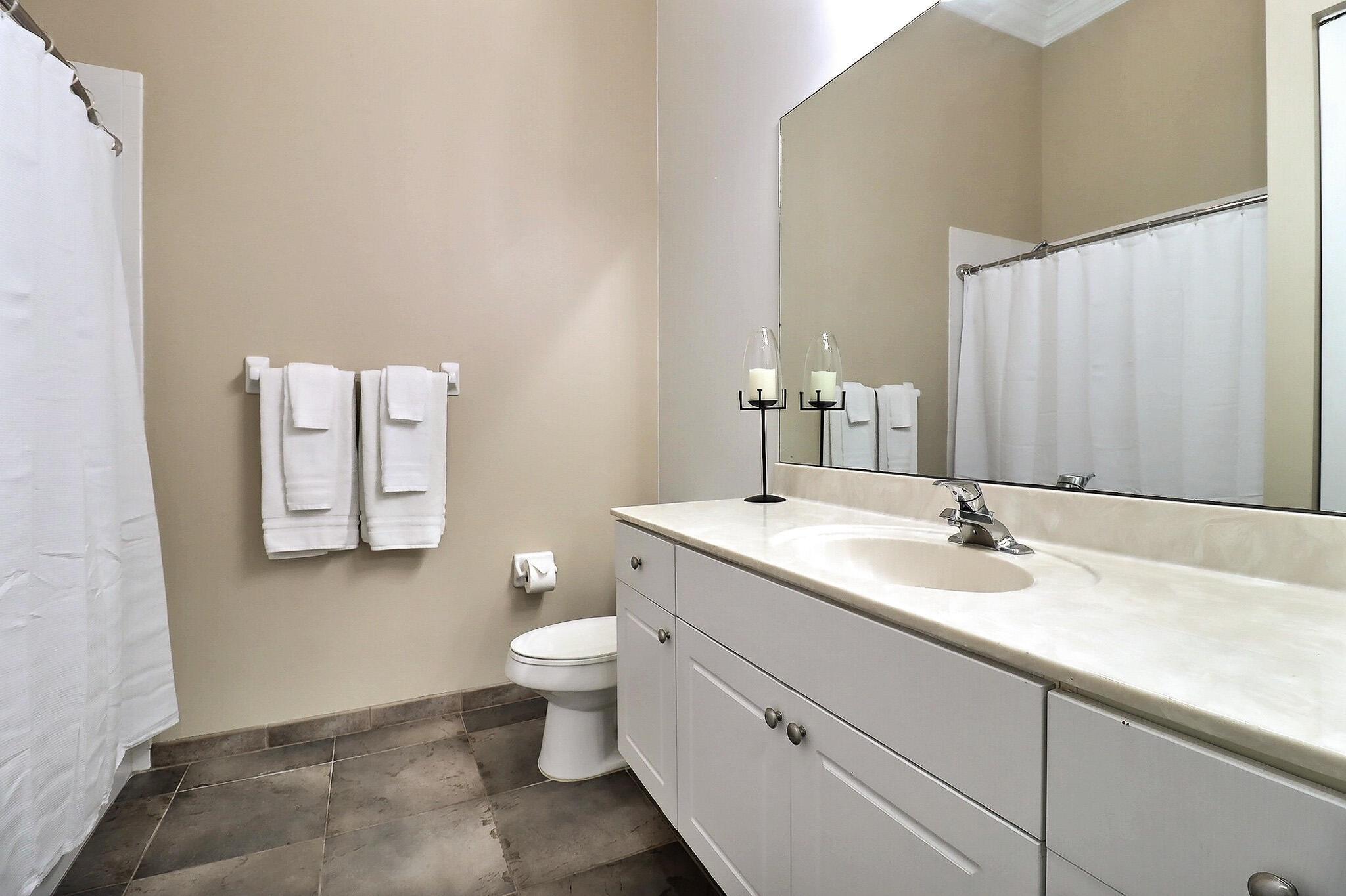 BLACK DIAMOND PH 1 - Residential Lease