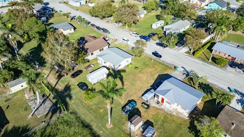 A home in Pahokee