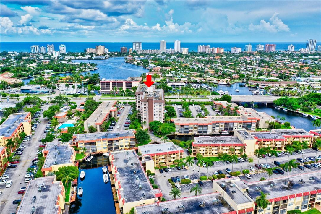 Island Club - Residential