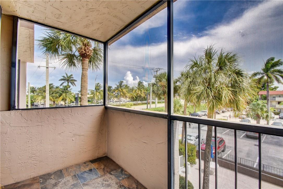 Island Club - Residential