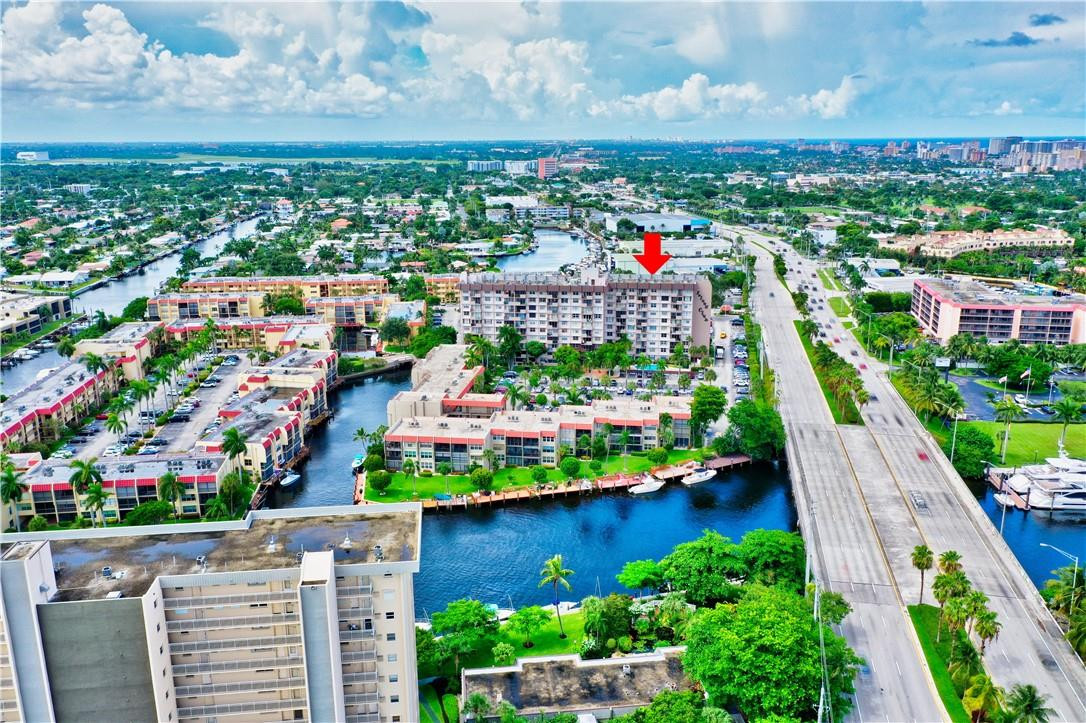 Island Club - Residential