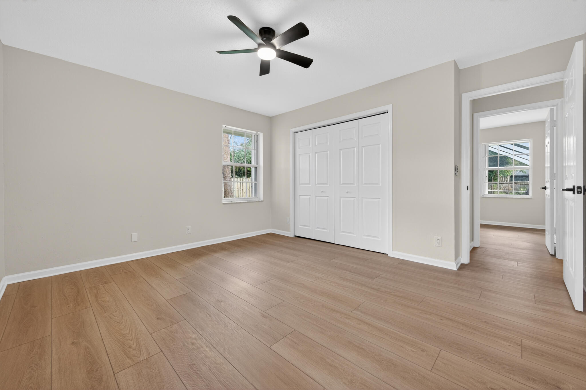 SUGAR POND MANOR OF WELLINGTON - Residential