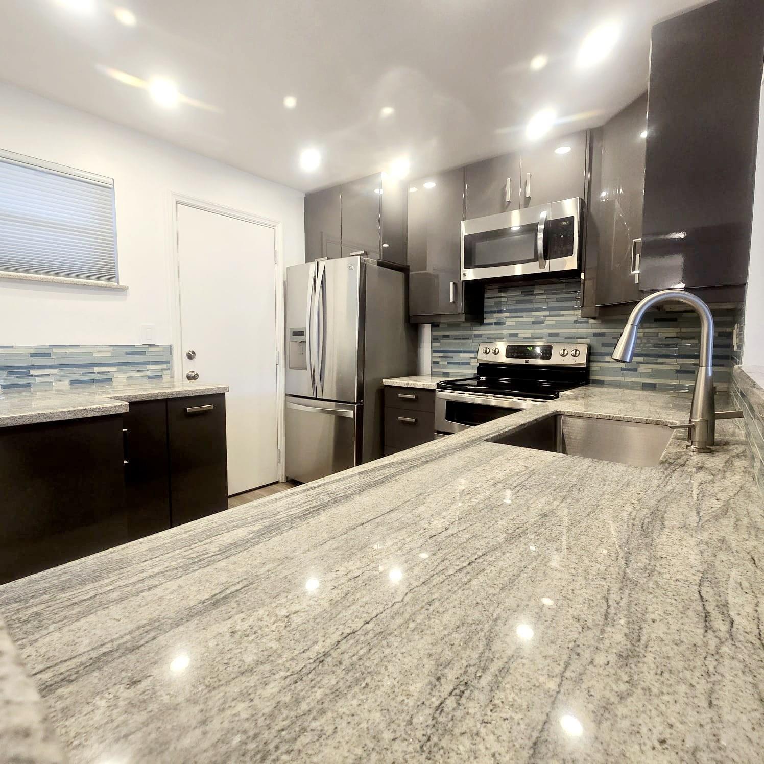 POLYNESIAN GARDENS CONDOM - Residential Lease