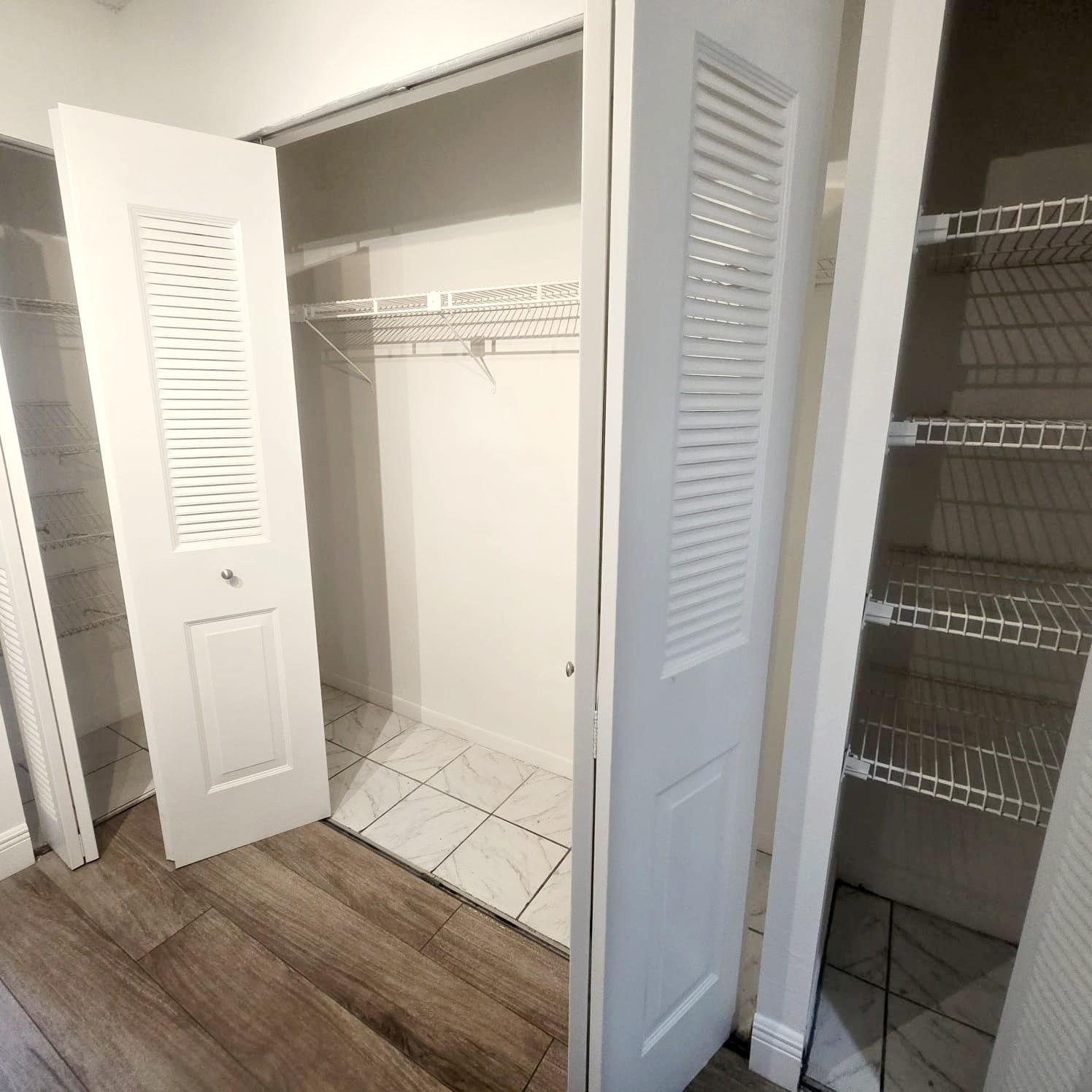 POLYNESIAN GARDENS CONDOM - Residential Lease