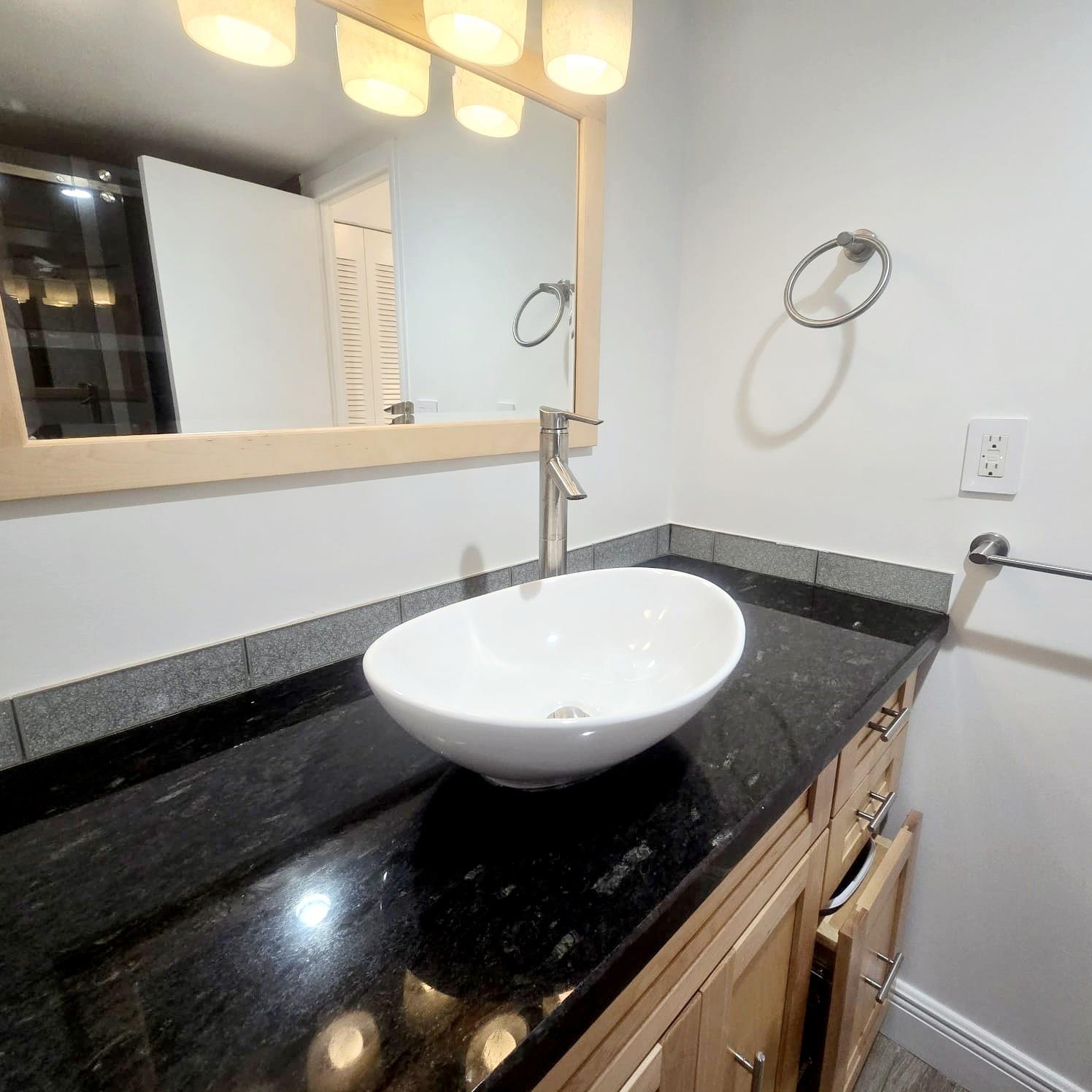 POLYNESIAN GARDENS CONDOM - Residential Lease