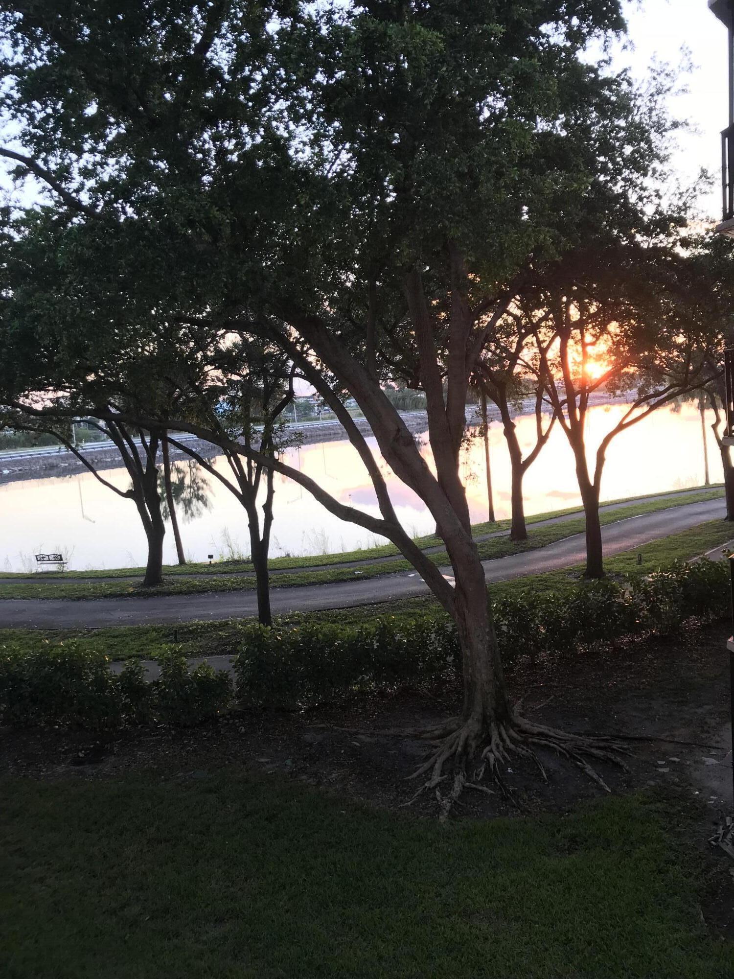 BLUE LAKE APTS CONDO - Residential