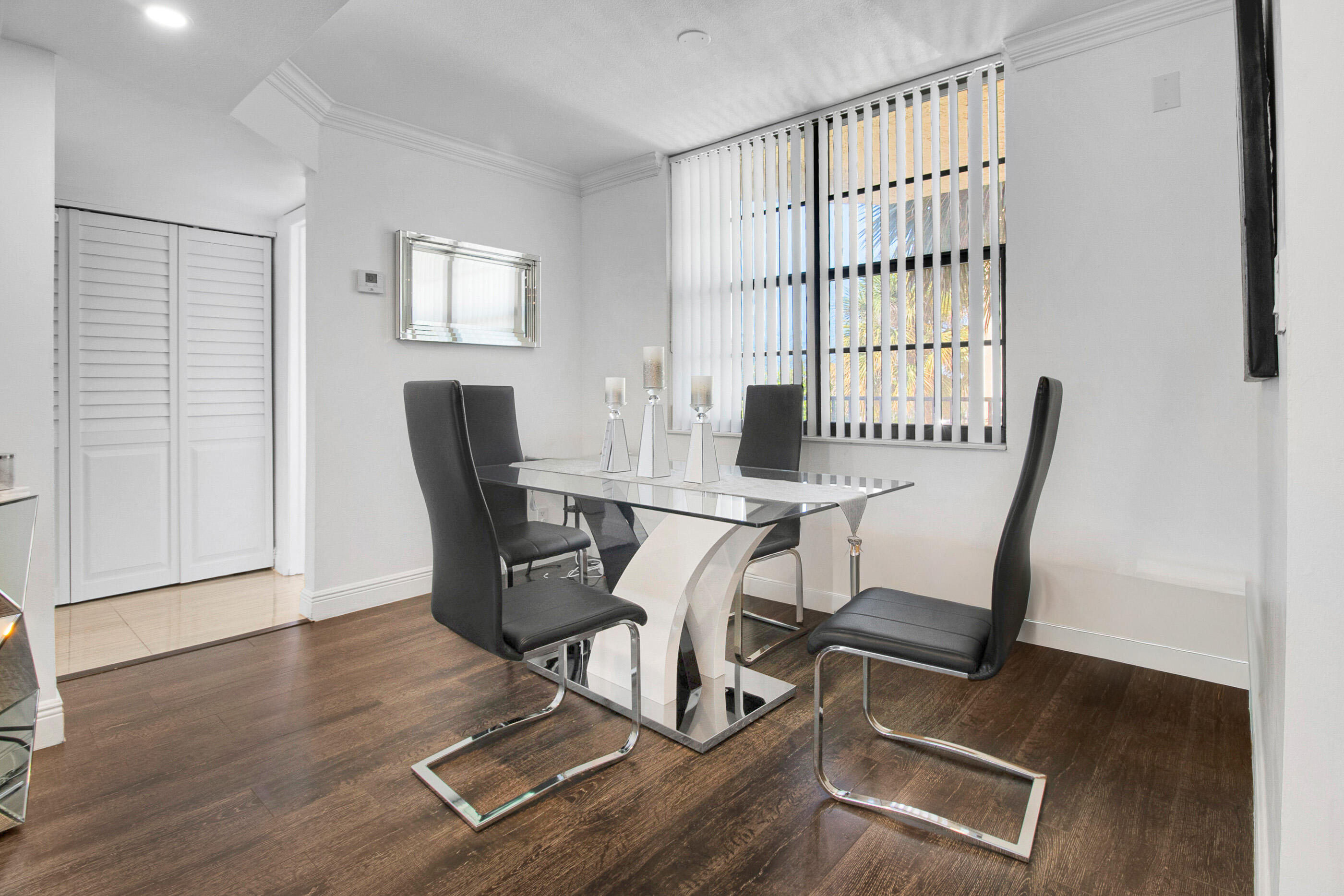 BLUE LAKE APTS CONDO - Residential