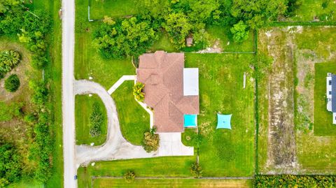 A home in Loxahatchee