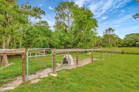 A home in Loxahatchee