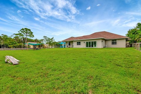 A home in Loxahatchee