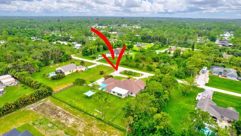 A home in Loxahatchee