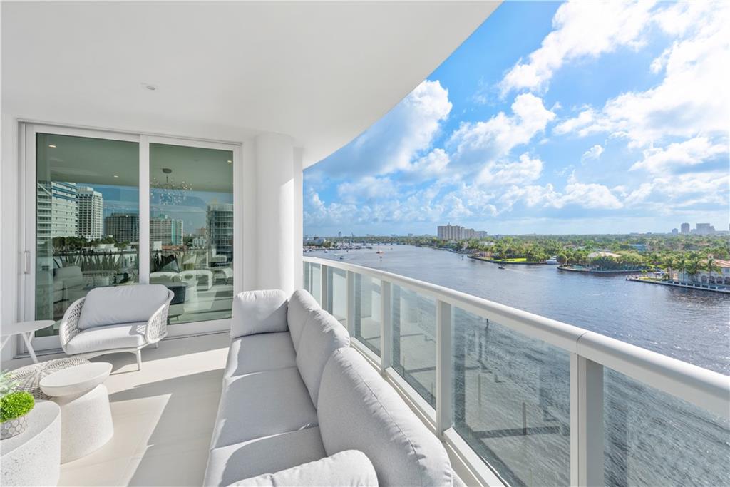 321 at Water's Edge - Residential