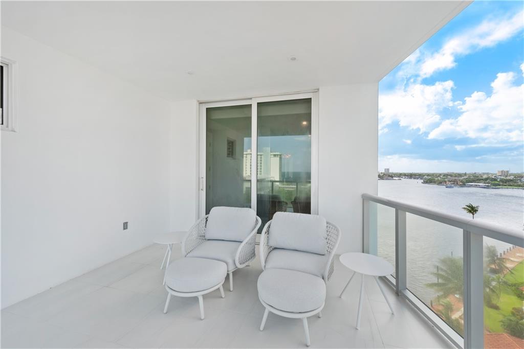 321 at Water's Edge - Residential