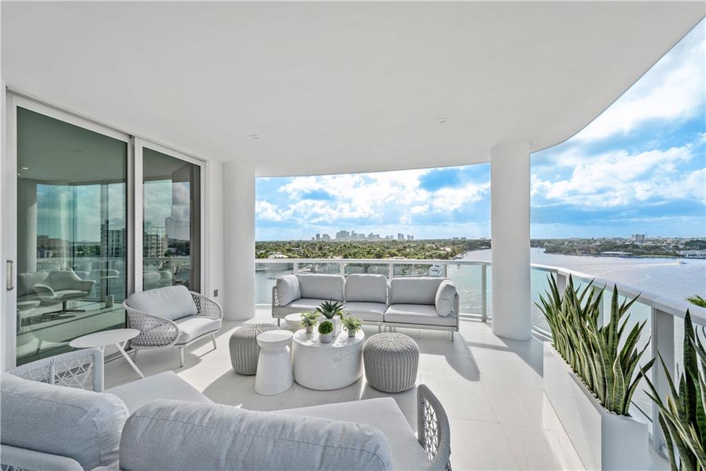 321 at Water's Edge - Residential