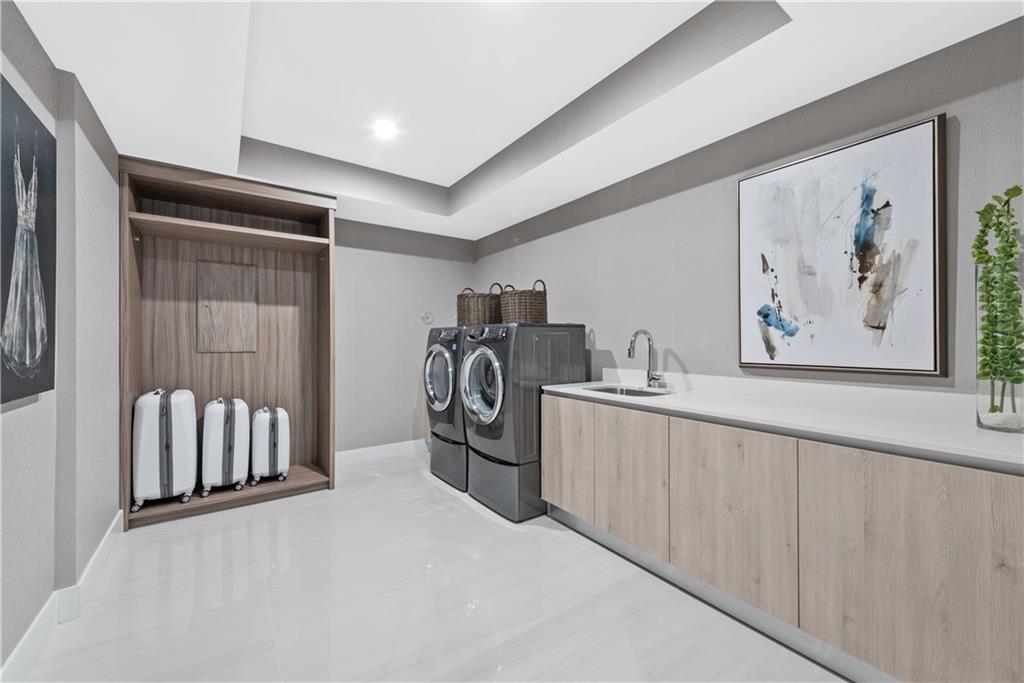 321 at Water's Edge - Residential