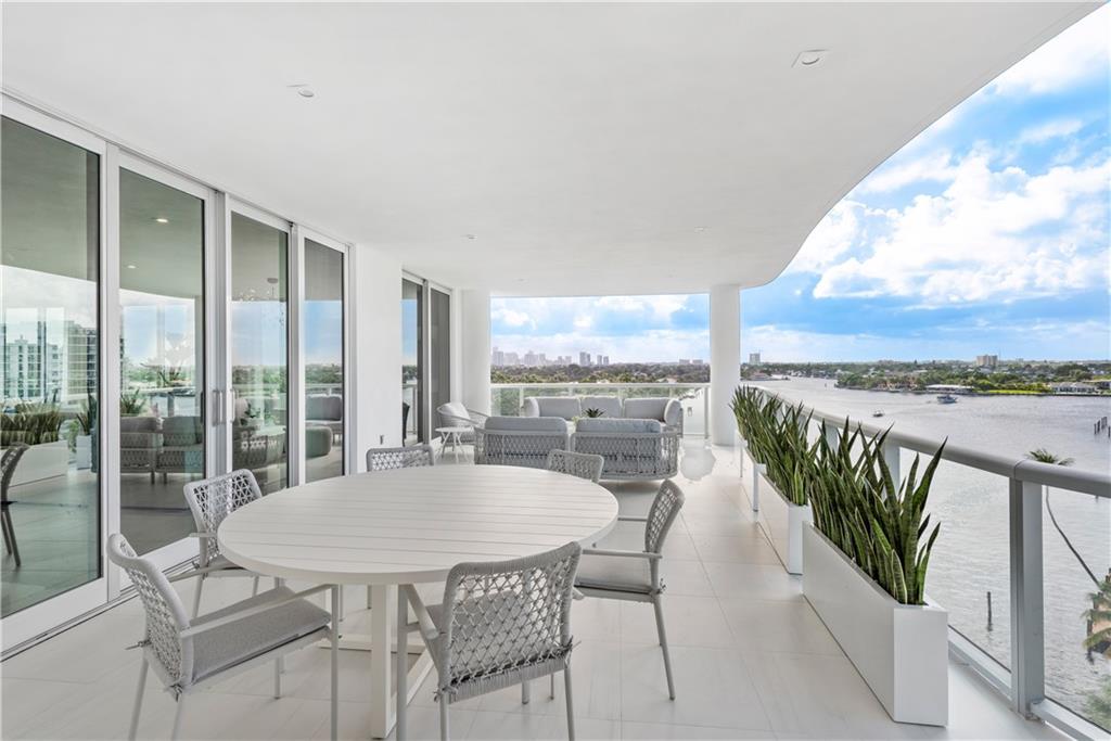 321 at Water's Edge - Residential