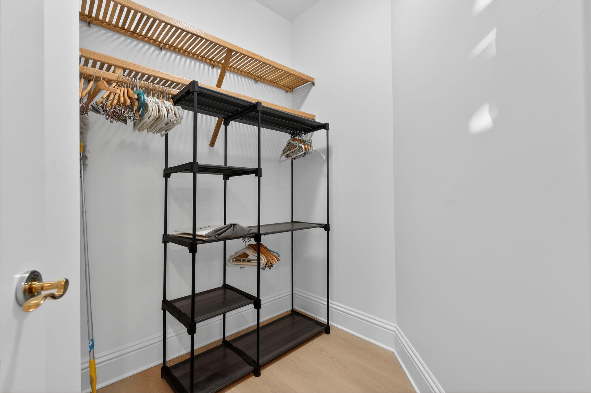 LAKE ROGERS ISLE UNIT D - Residential