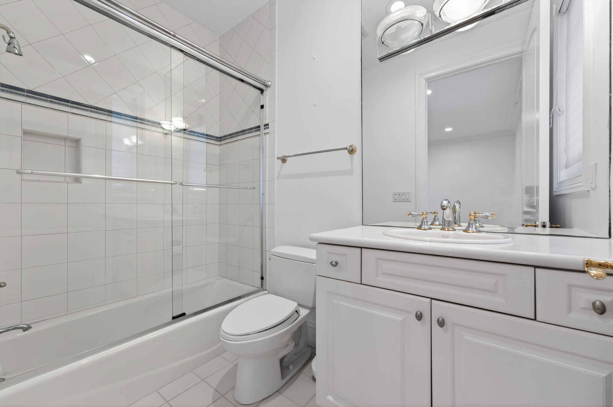 LAKE ROGERS ISLE UNIT D - Residential