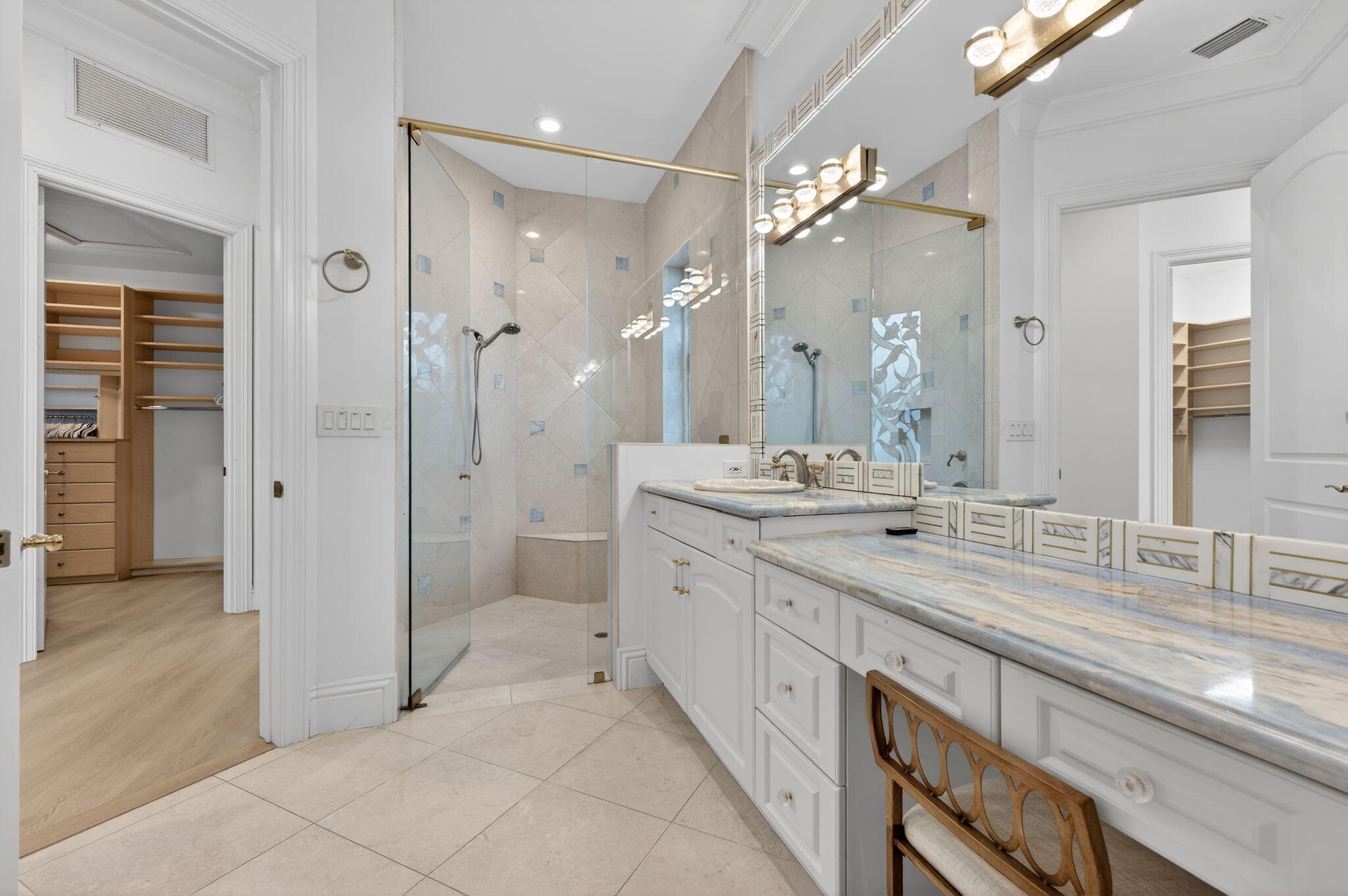 LAKE ROGERS ISLE UNIT D - Residential