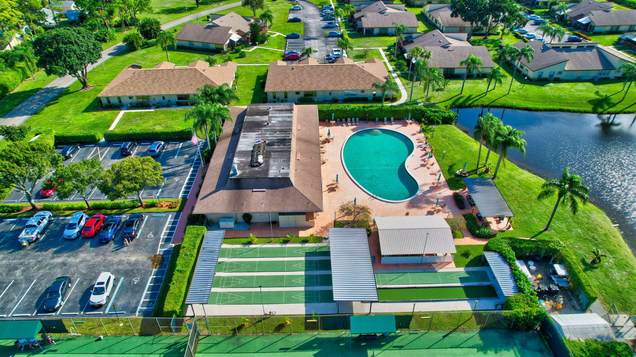 HIGH POINT OF DELRAY WEST CONDO SEC 3 - Residential