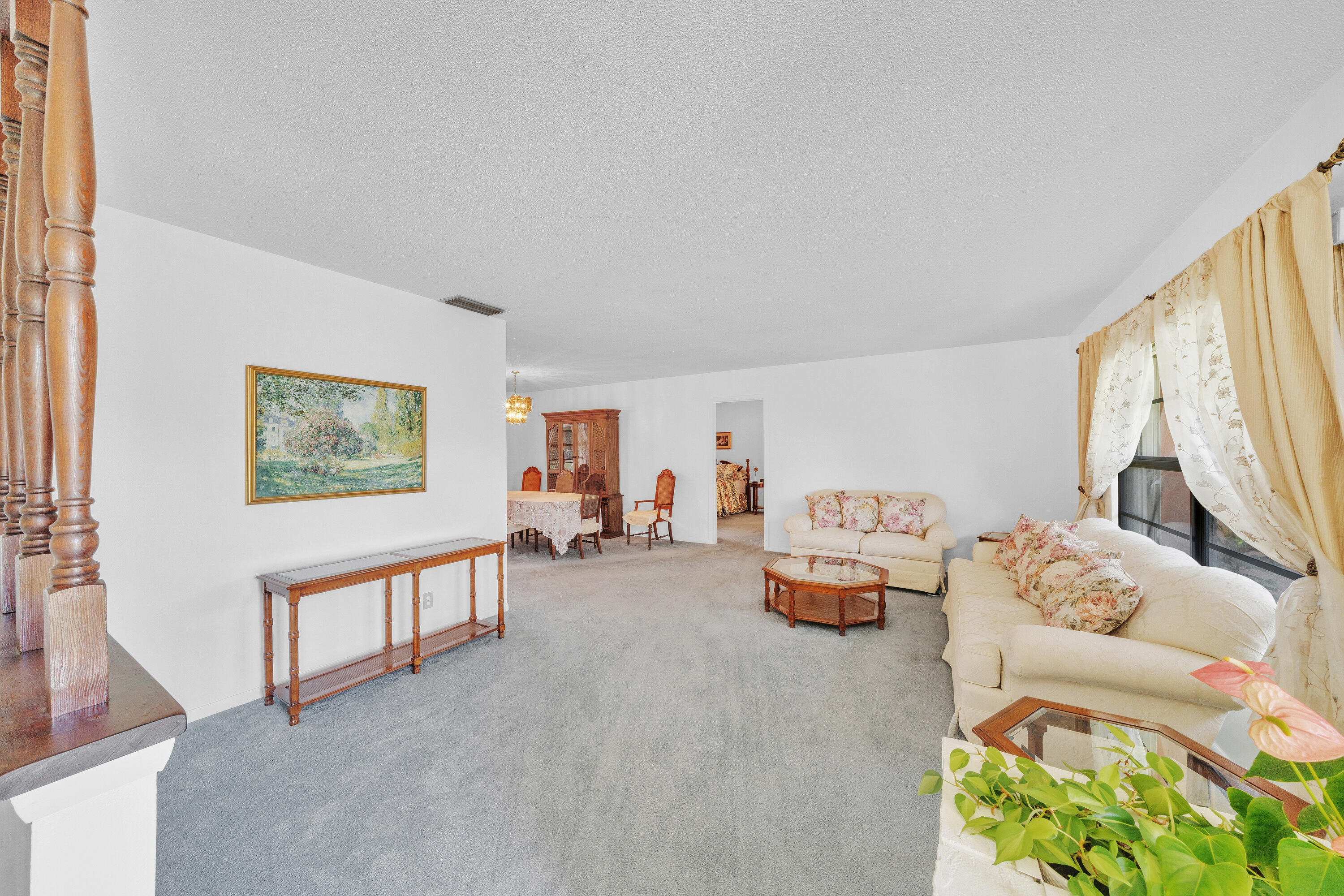 1222 Essex Drive