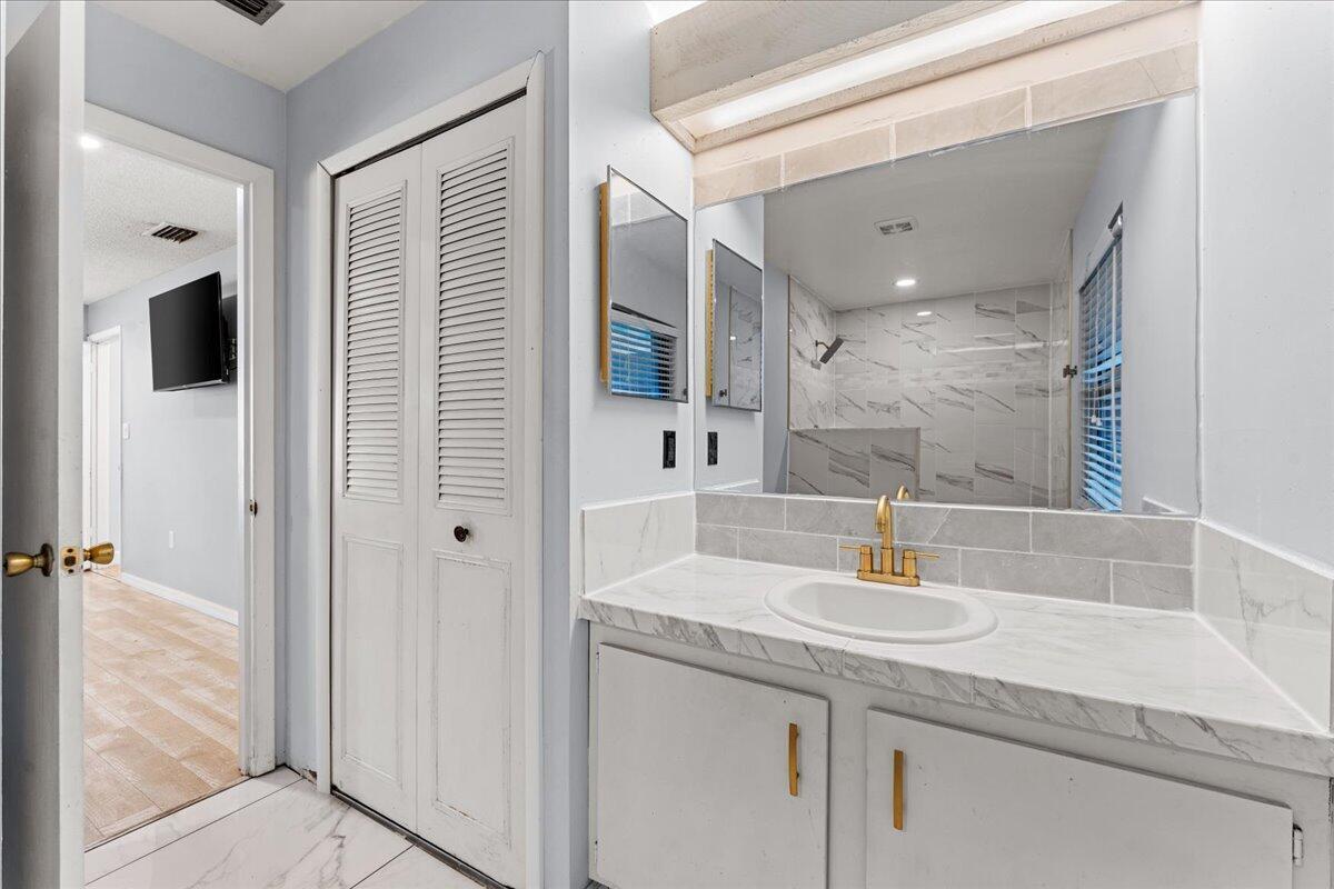 PORT MALABAR UNIT 6 - Residential