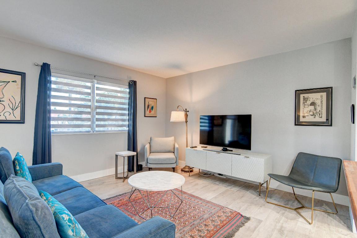 KINGS POINT - Residential