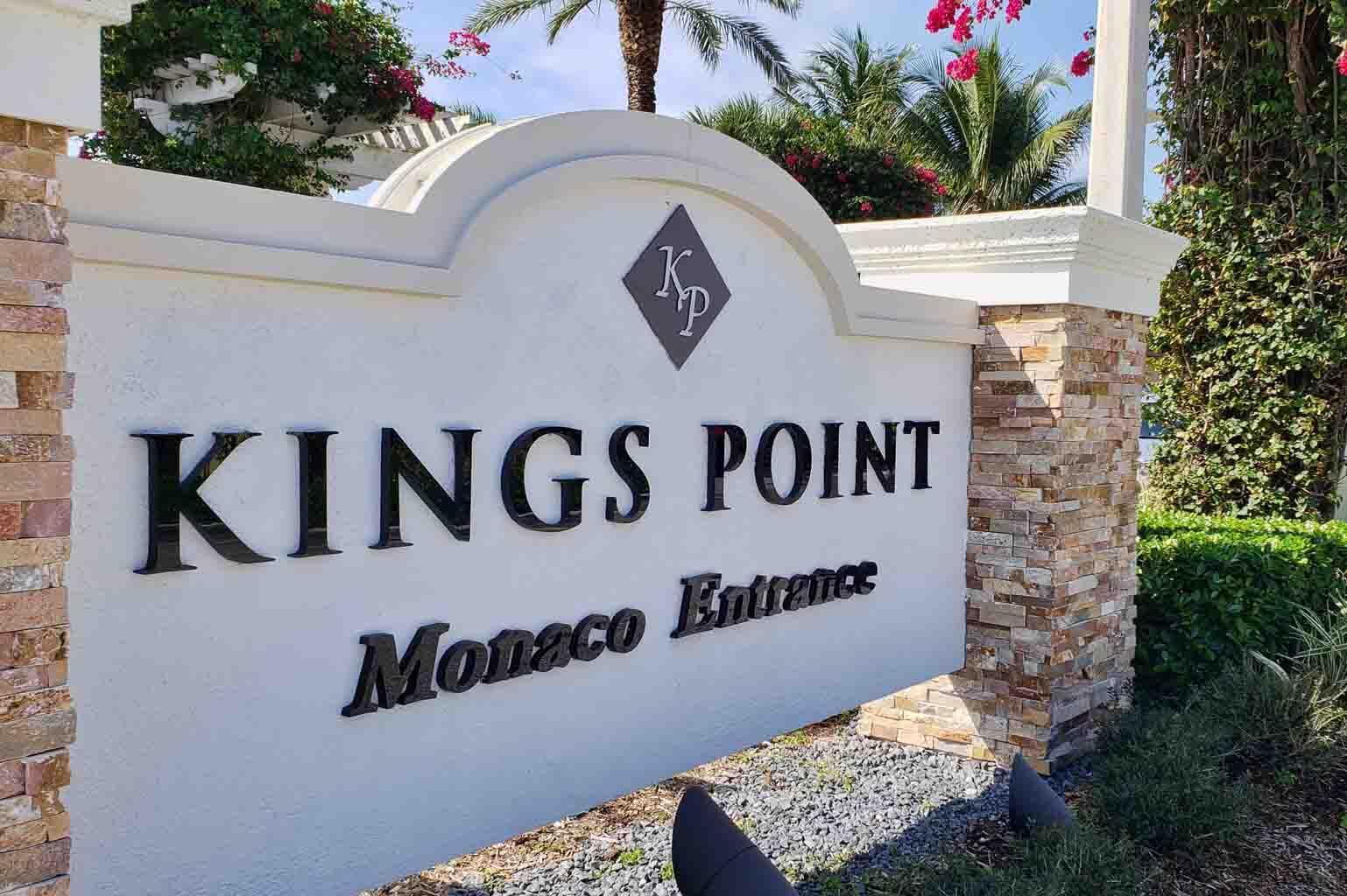 KINGS POINT - Residential
