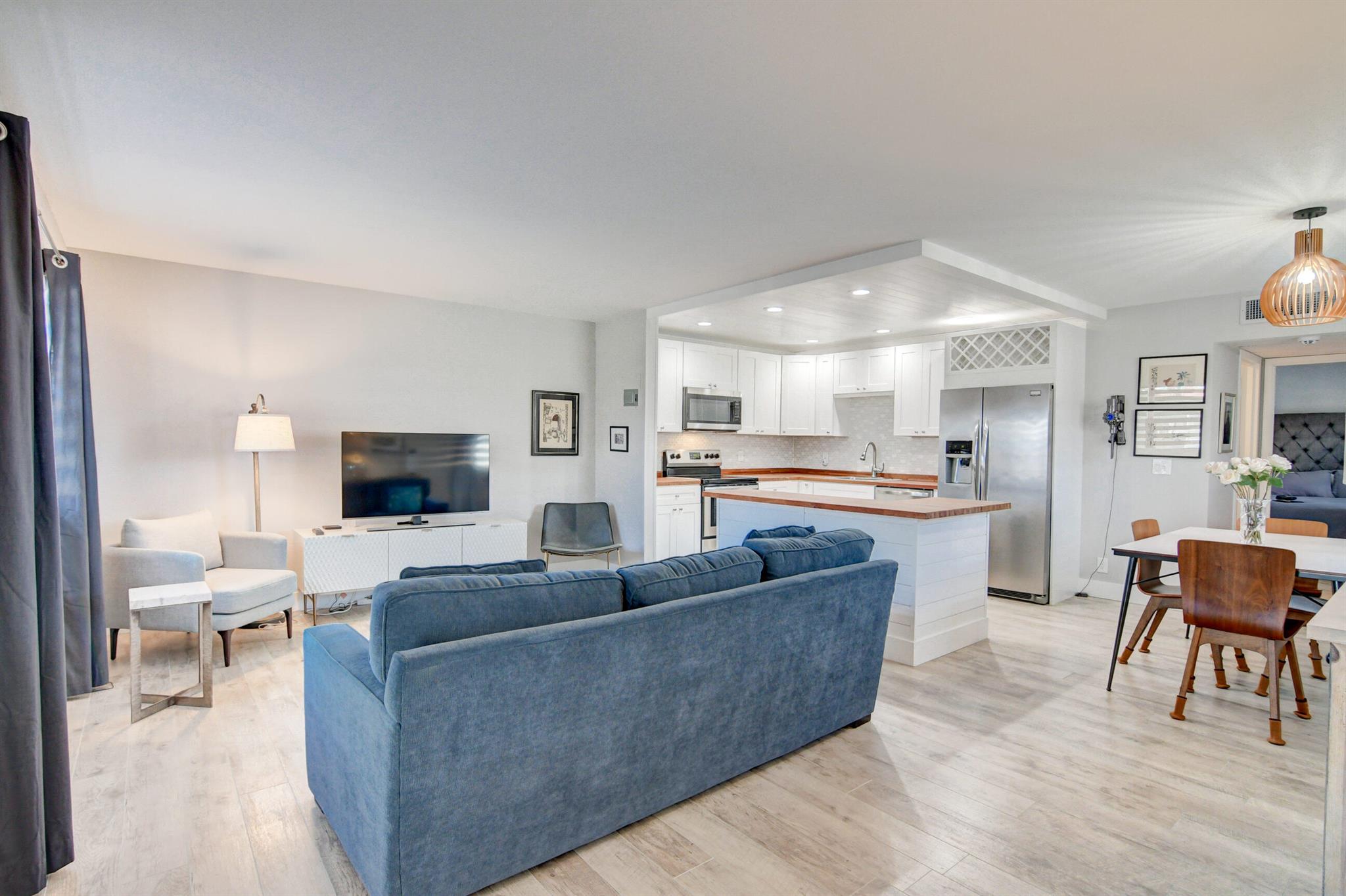 KINGS POINT - Residential