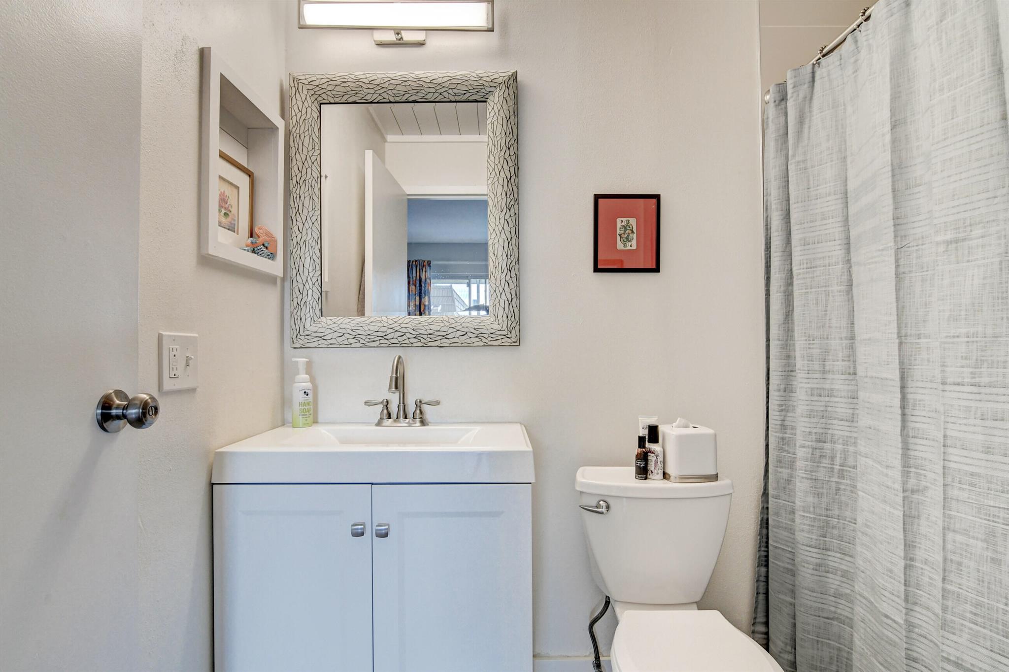 KINGS POINT - Residential