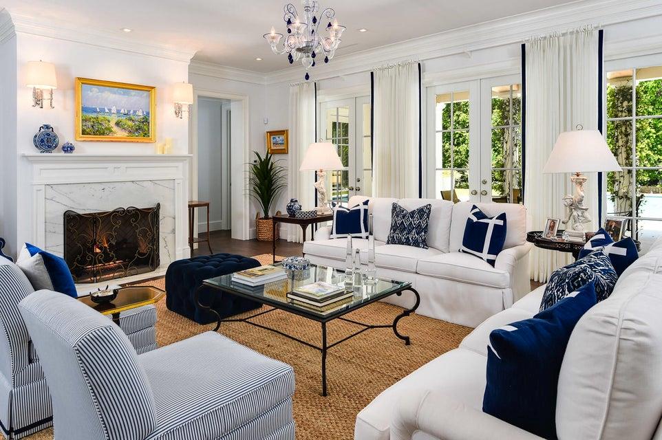 ADAMS CIRCLE - Residential